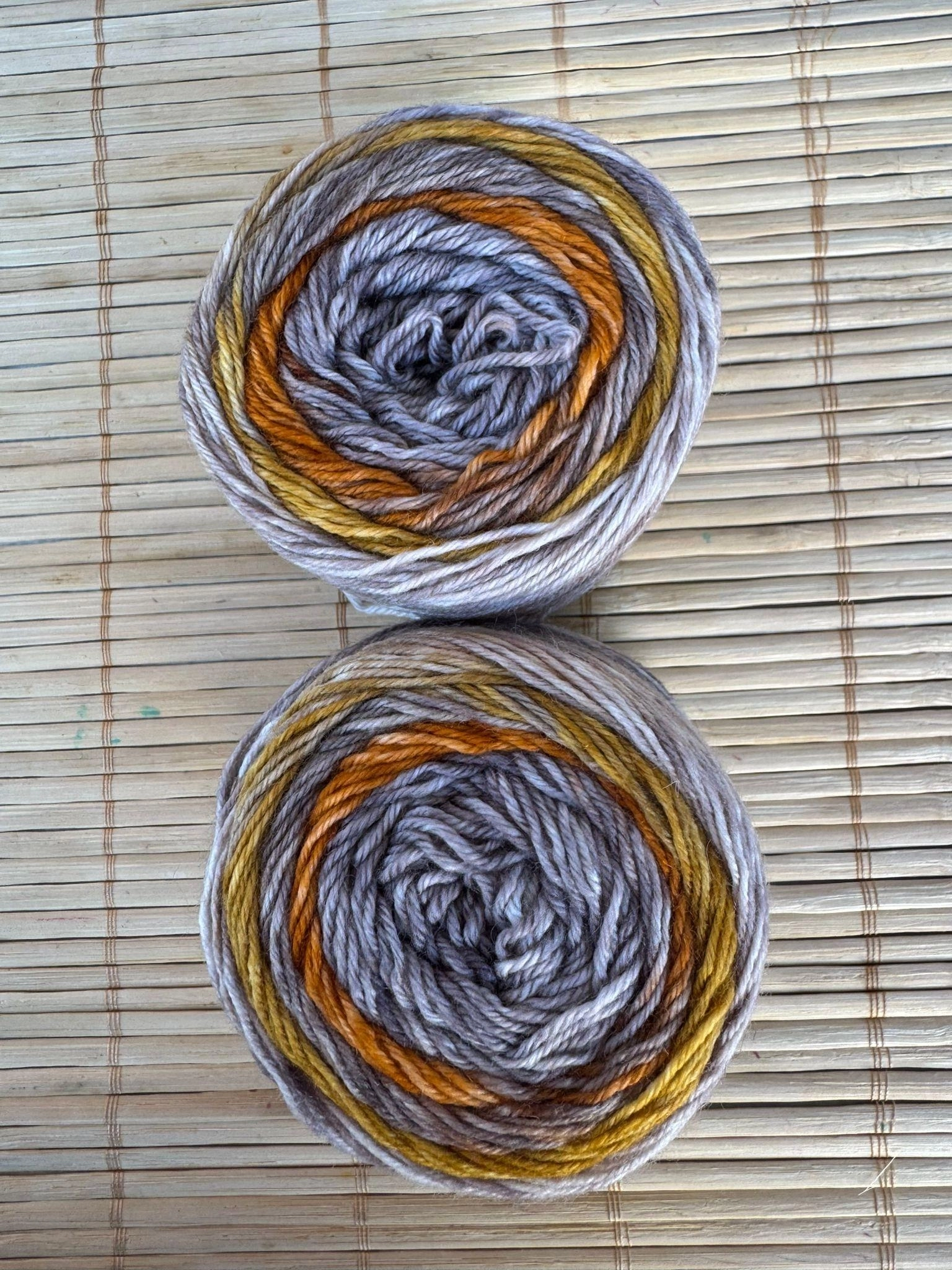 O’YARN SALUTE & WAVE